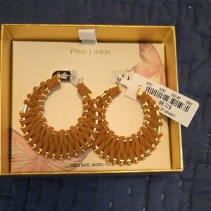 NIB PINK LINEN GOLD/TAN/BROWN HOOP EARRINGS